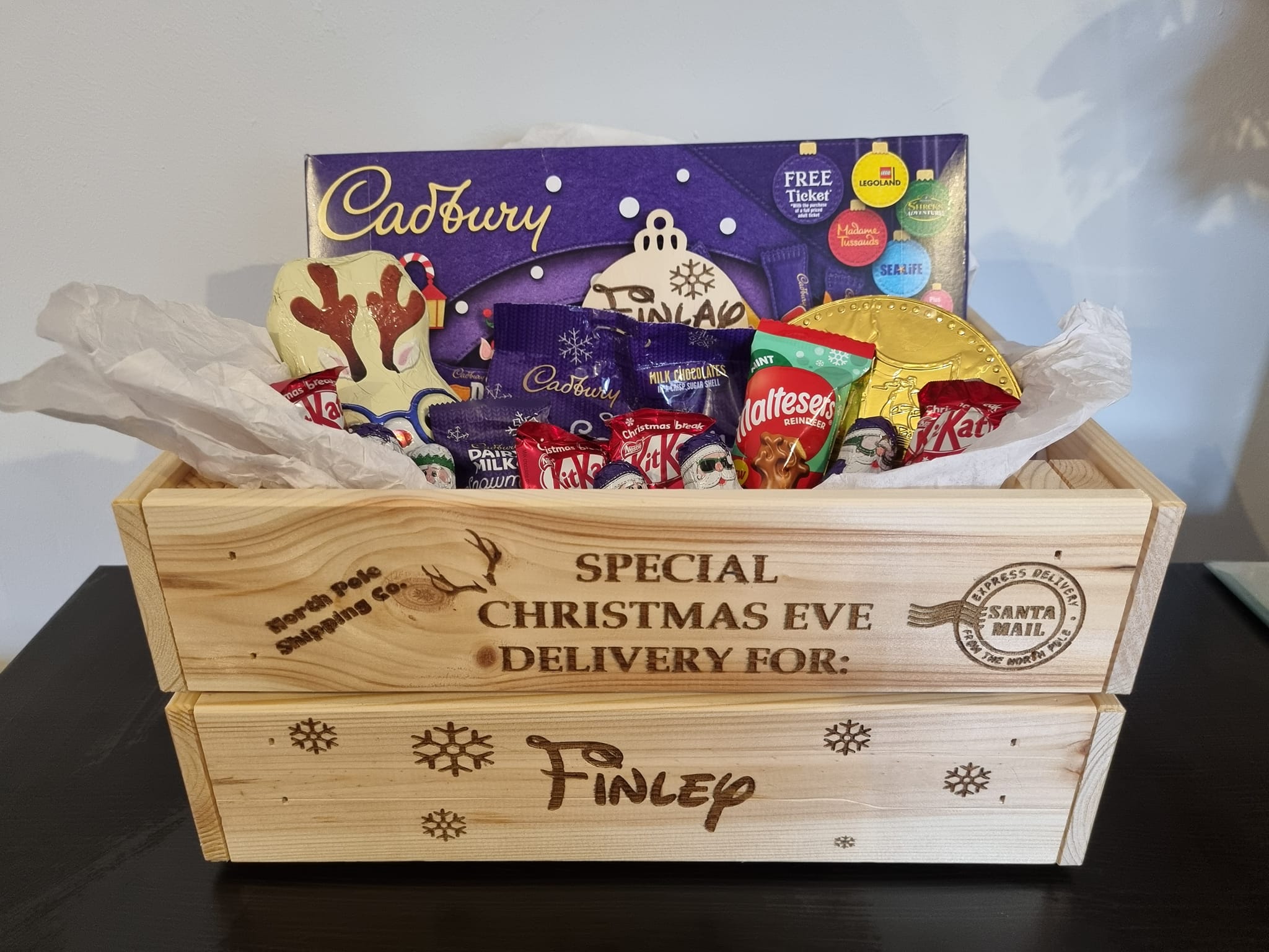 engraved crates for gifts